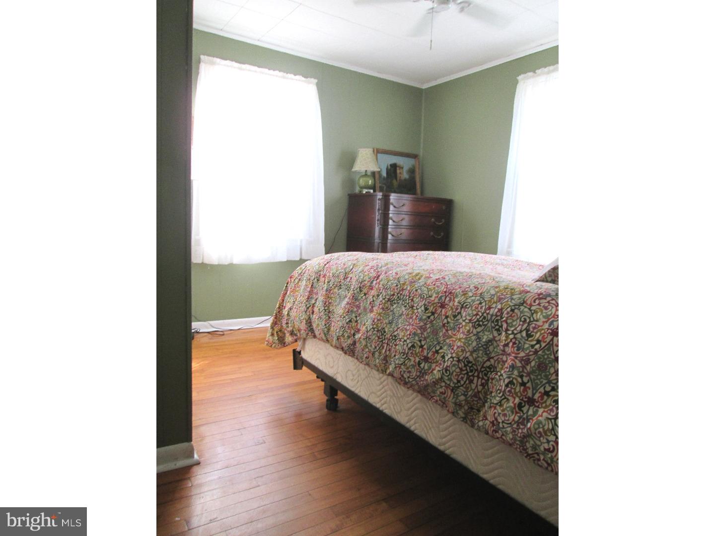 51 Stanford Road Cherry Hill, NJ 08034 - Photo 17 of 24 Gallery Image 17
