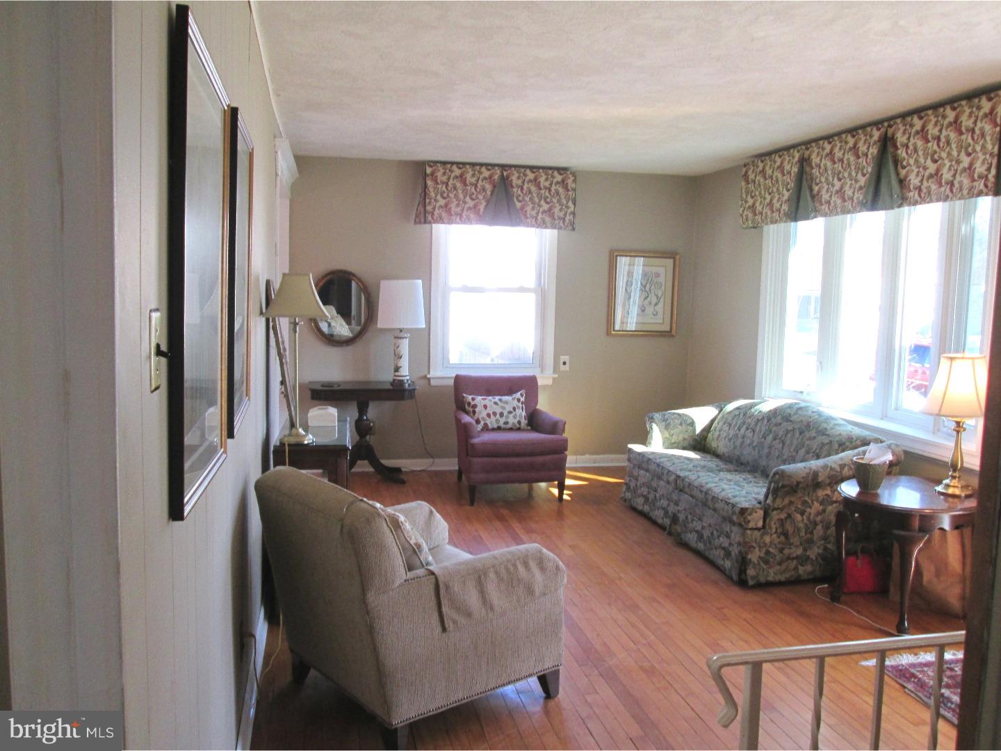 51 Stanford Road Cherry Hill, NJ 08034 - Photo 4 of 24 Gallery Image 4