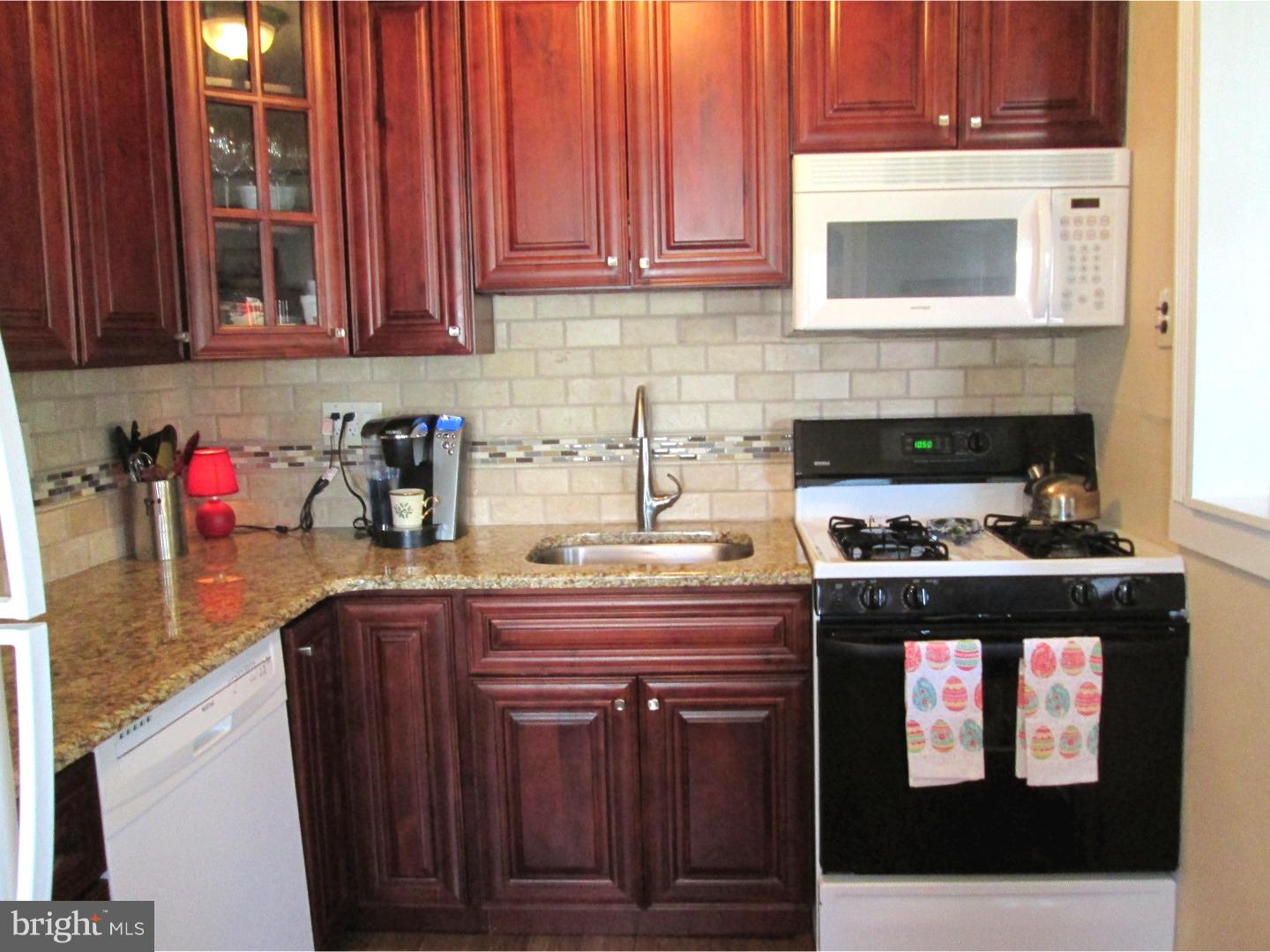 51 Stanford Road Cherry Hill, NJ 08034 - Photo 6 of 24 Gallery Image 6
