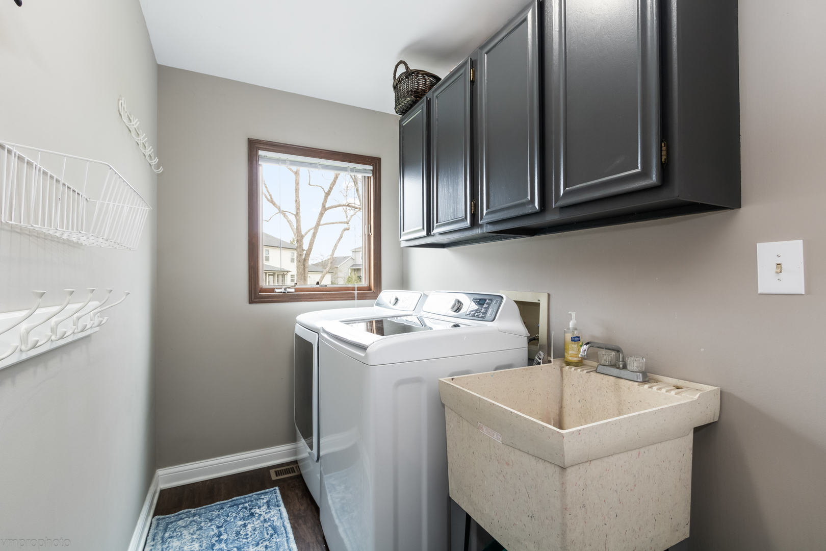 3963 Bordeaux Drive Hoffman Estates, IL 60192 - Photo 24 of 33 a view of utility room with washer and dryer