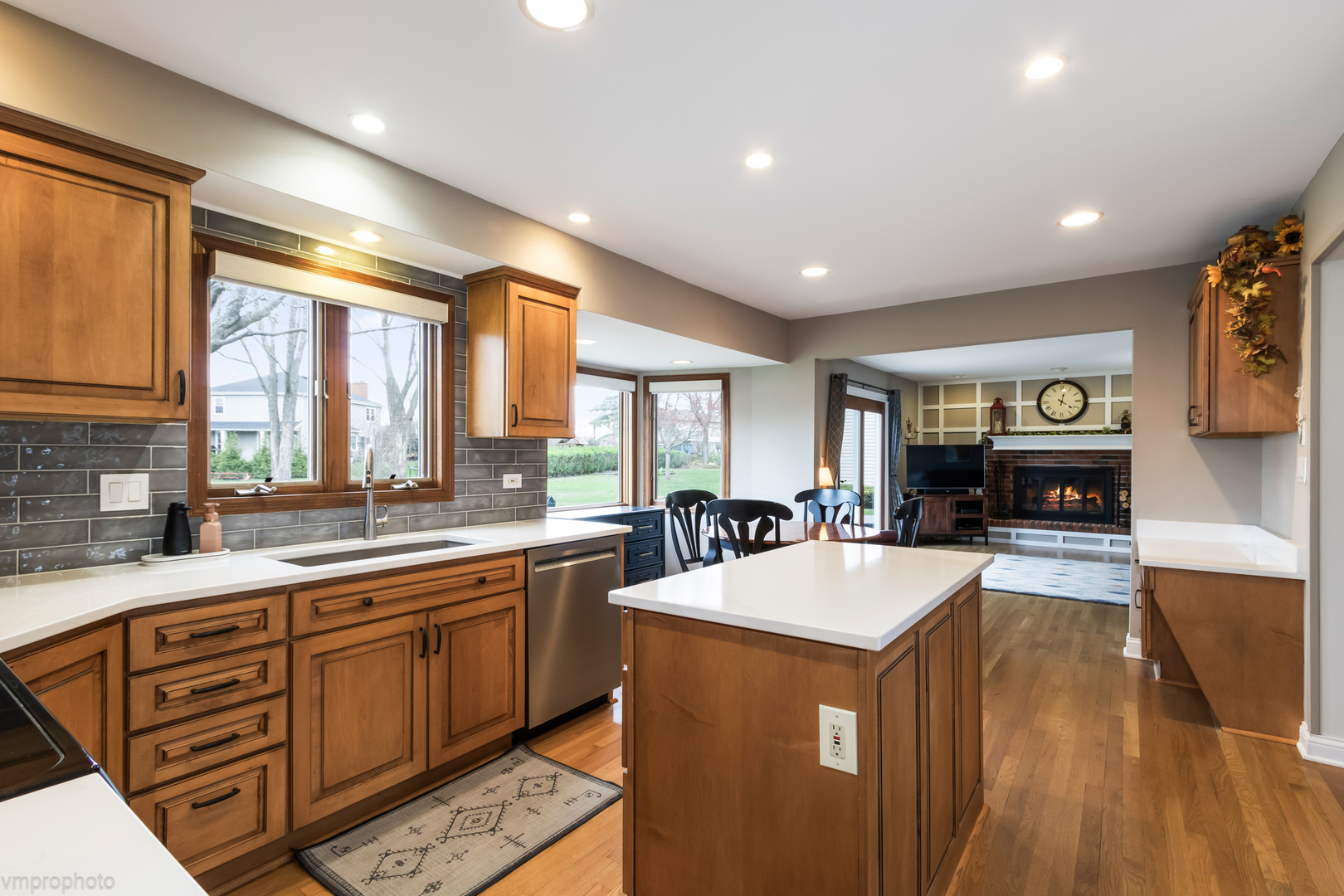 3963 Bordeaux Drive Hoffman Estates, IL 60192 - Photo 10 of 33 a large kitchen with kitchen island a large island in it