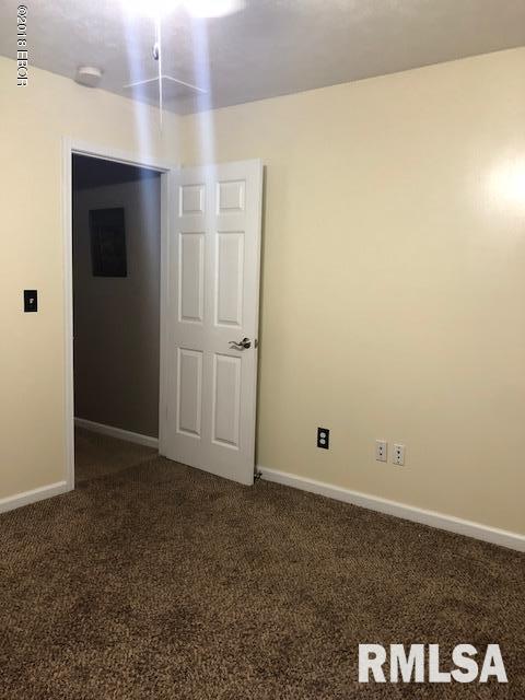 12151 Strawberry Road Carbondale, IL 62901 - Photo 6 of 16