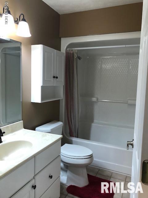 12151 Strawberry Road Carbondale, IL 62901 - Photo 10 of 16