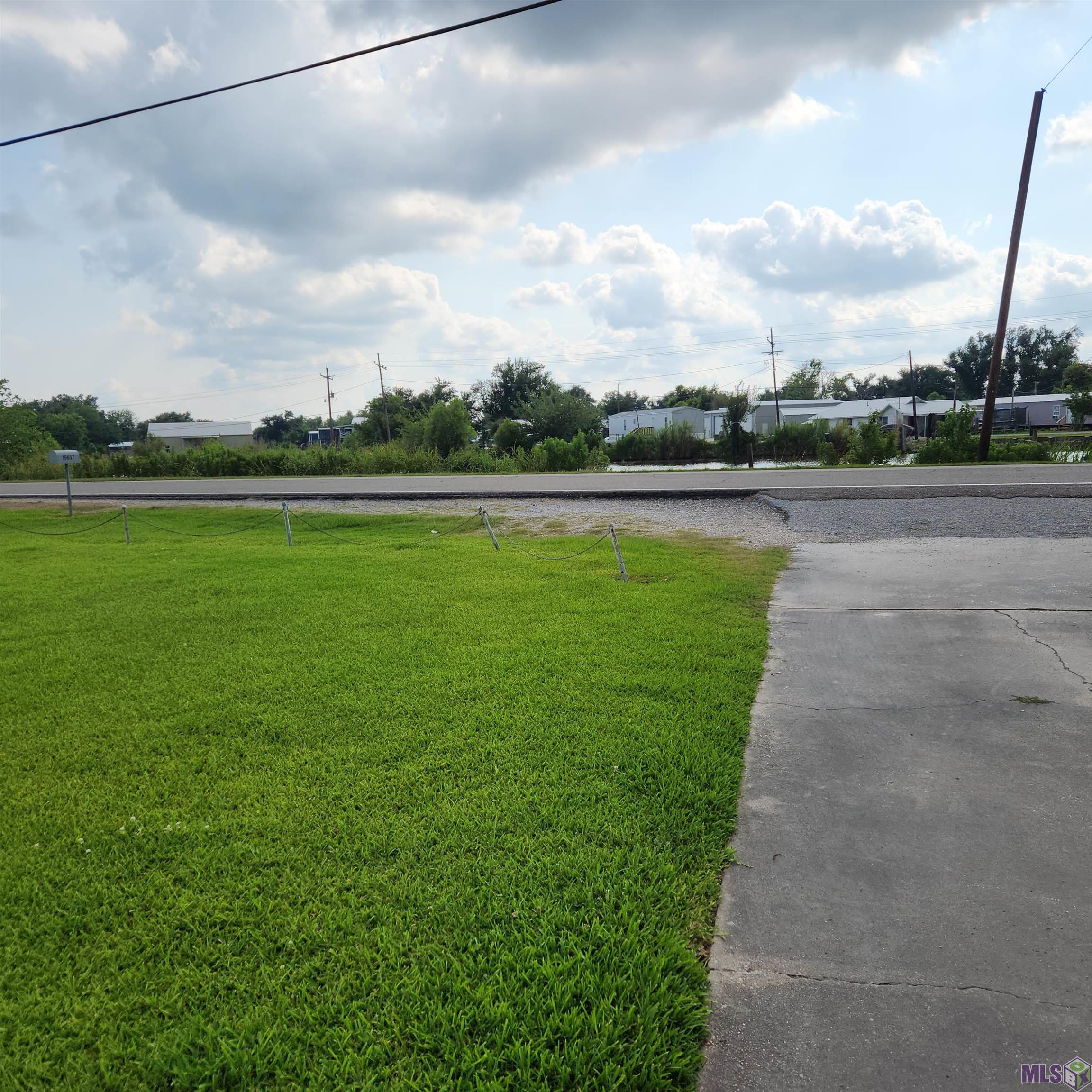 15657 East Main Street Cut Off, LA 70345 - Photo 5 of 24