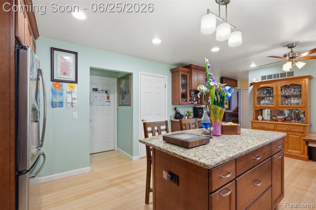 45658 Hanford Road Canton, MI 48187 - Photo 22 of 58