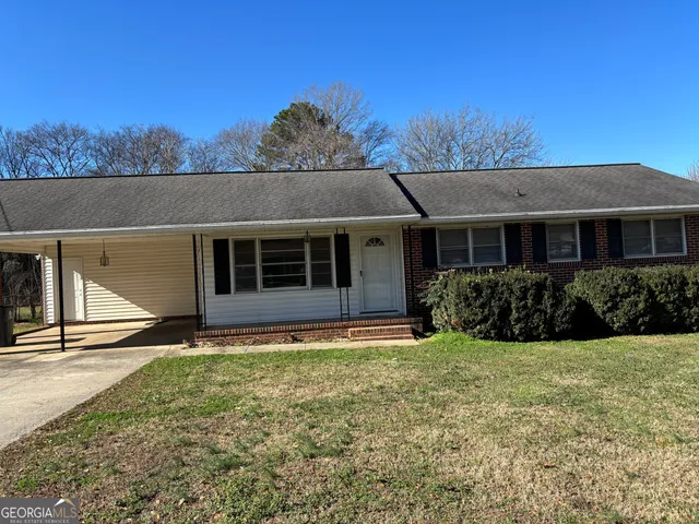 $1,500 | 631 Garden Lane, Cedartown, GA 30125