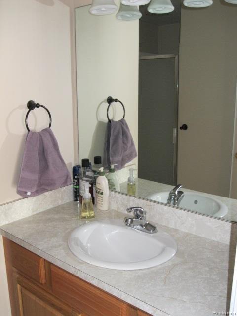 33568 Utica Road Fraser, MI 48026 - Photo 13 of 22 Utica Rd 33568 012.jpg