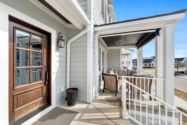 $739,900 | 643 Greenslate Drive Southeast, Ada, MI 49301