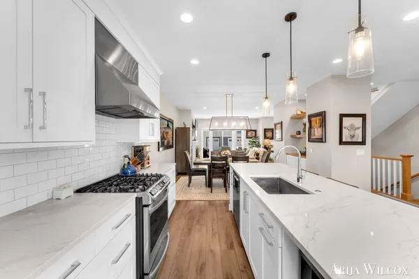 $739,900 | 643 Greenslate Drive Southeast, Ada, MI 49301