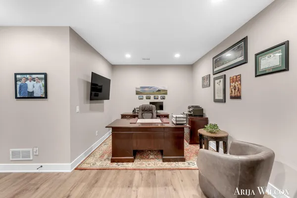 $739,900 | 643 Greenslate Drive Southeast, Ada, MI 49301