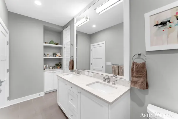 $739,900 | 643 Greenslate Drive Southeast, Ada, MI 49301