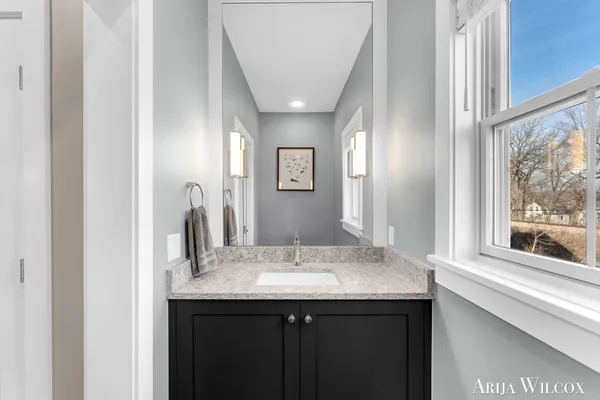 $739,900 | 643 Greenslate Drive Southeast, Ada, MI 49301