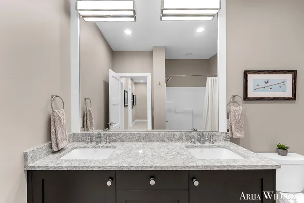 $739,900 | 643 Greenslate Drive Southeast, Ada, MI 49301