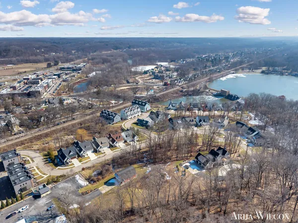 $739,900 | 643 Greenslate Drive Southeast, Ada, MI 49301