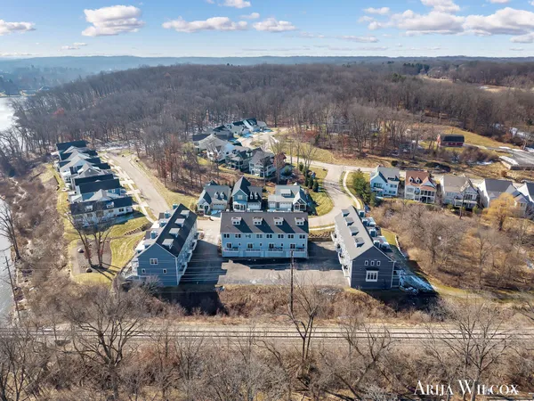 $739,900 | 643 Greenslate Drive Southeast, Ada, MI 49301