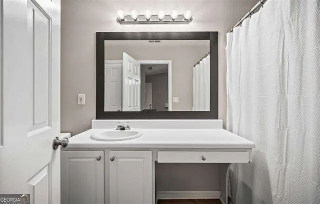 $204,499 | 6582 Arbor Gate Drive Southwest, Unit 6, Mableton, GA 30126