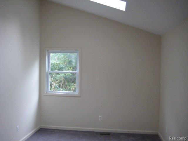 53 West Rutgers Avenue Pontiac, MI 48340 - Photo 22 of 25 53 W RUTGERS PONTIAC (32)
