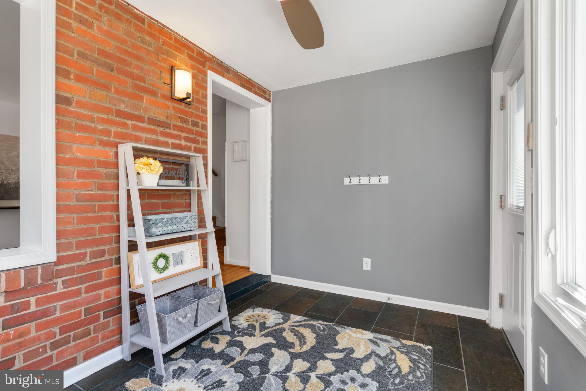 6021 Williamsburg Road Alexandria, VA 22303 - Photo 7 of 44