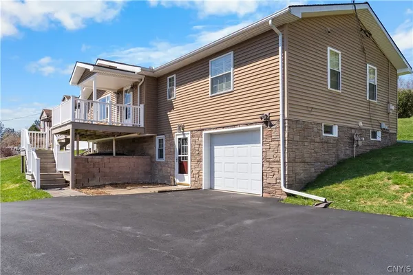 $289,000 | 10 Rosewood Avenue, Cortland, NY 13045