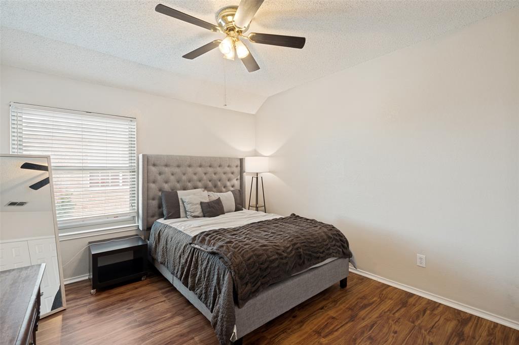5013 Ridgecrest Drive The Colony, TX 75056 - Photo 19 of 32