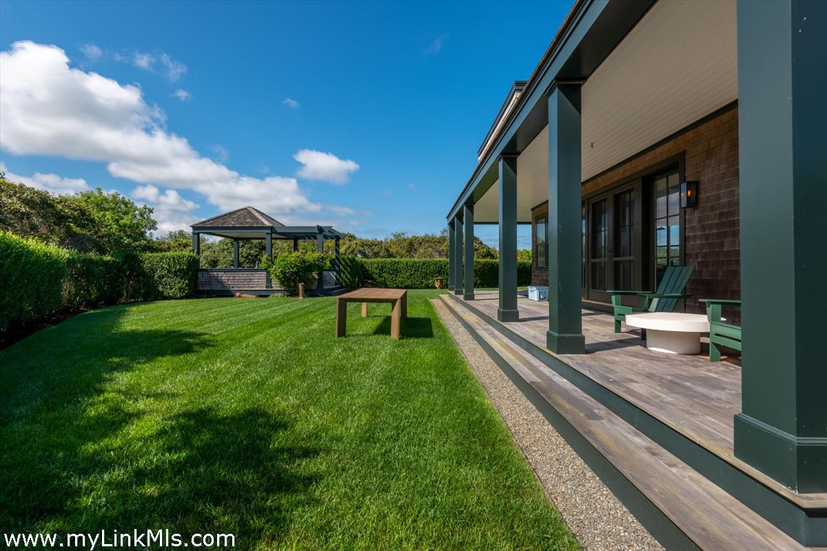 105 Low Beach Road Nantucket, MA 02554 - Photo 29 of 45