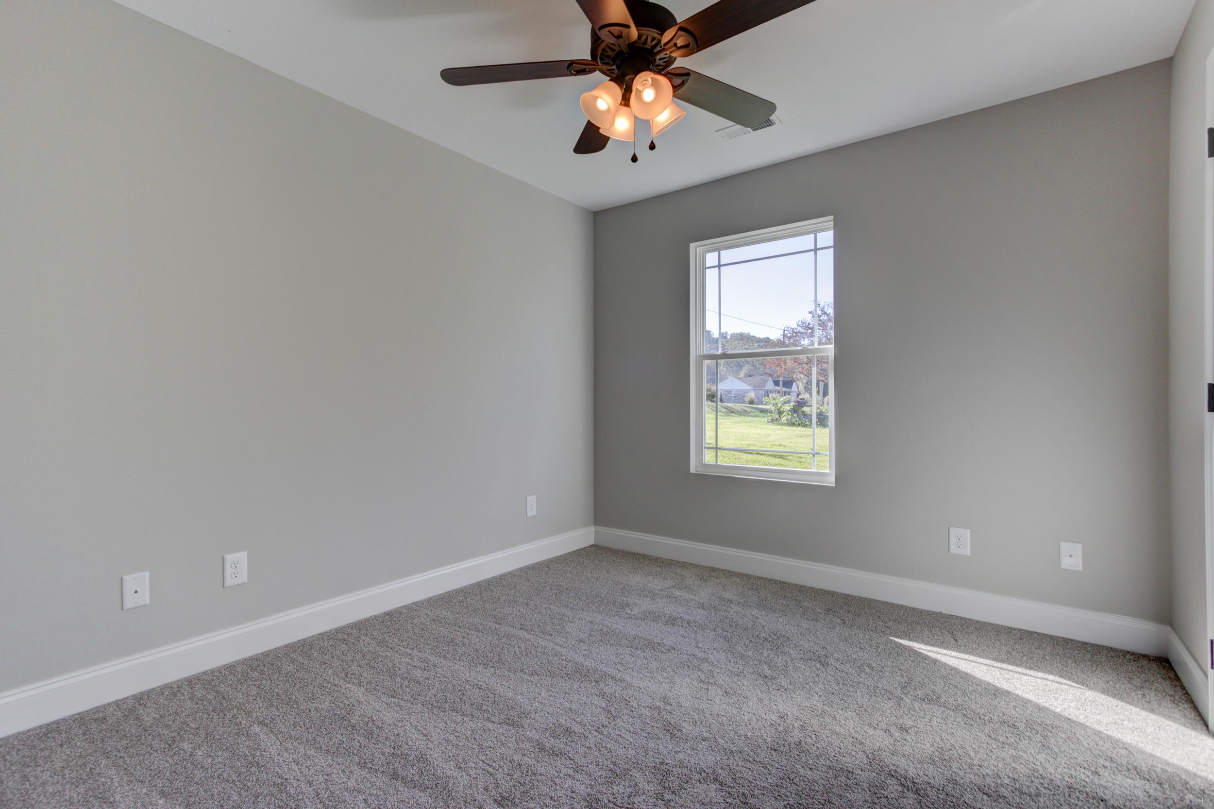 122 Portwood Road Clinton, TN 37716 - Photo 14 of 19 Positive Perceptions-16
