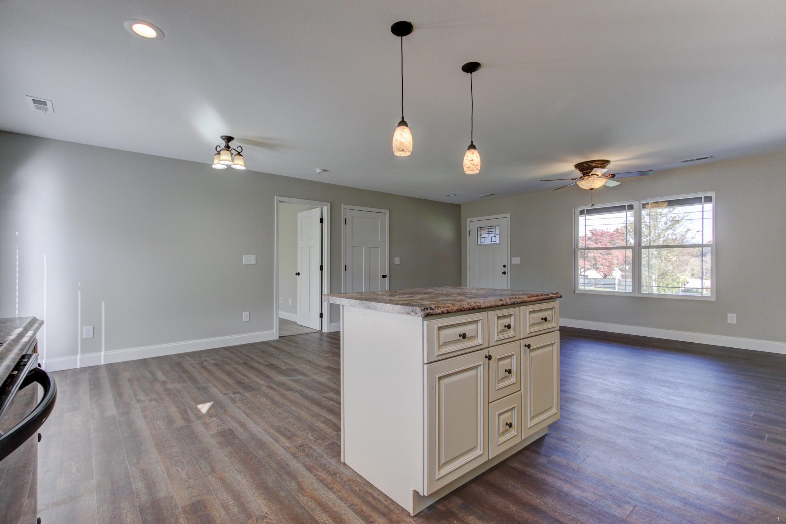 122 Portwood Road Clinton, TN 37716 - Photo 7 of 19 Positive Perceptions-7