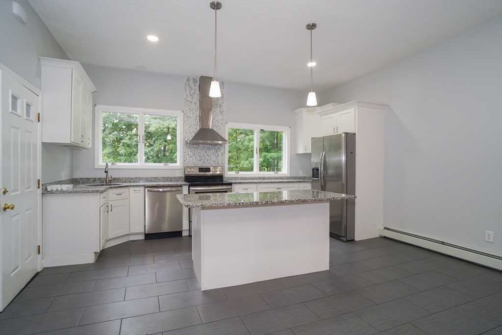 48 Andover Road, Unit 1 Billerica, MA 01821 - Photo 3 of 21