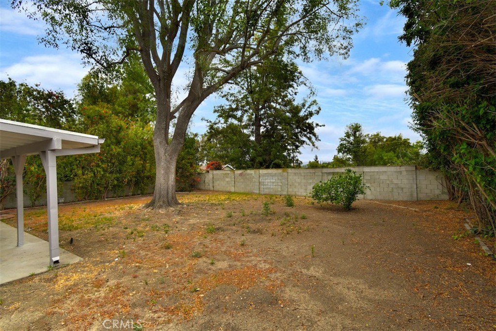 7006 Helmsdale Road West Hills, CA 91307 - Photo 36 of 41