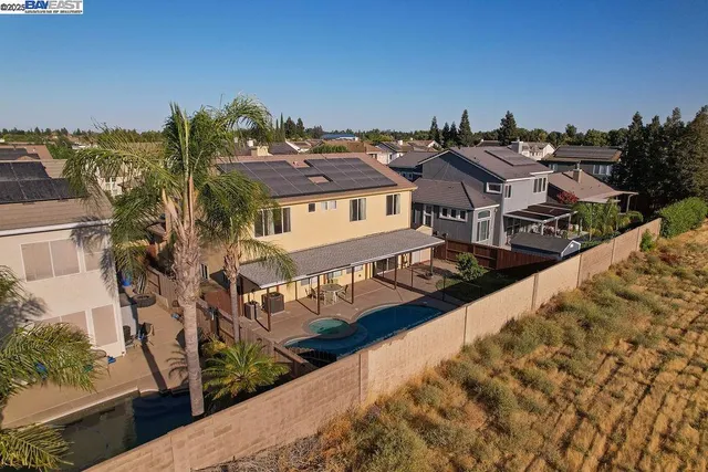 an aerial view of multiple house