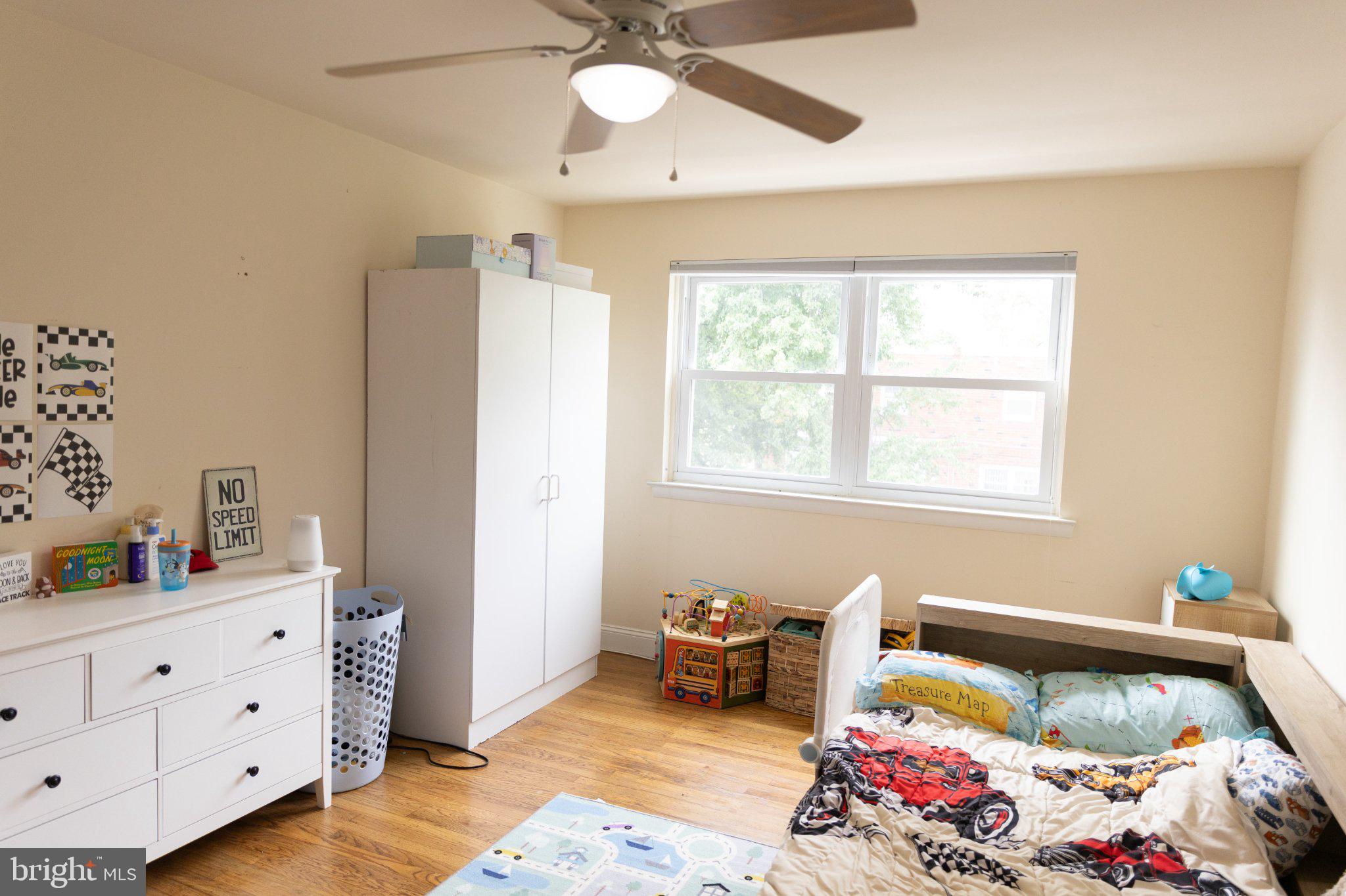 12626 Chilton Road Philadelphia, PA 19154 - Photo 24 of 43 Bright and airy children's retreat.
