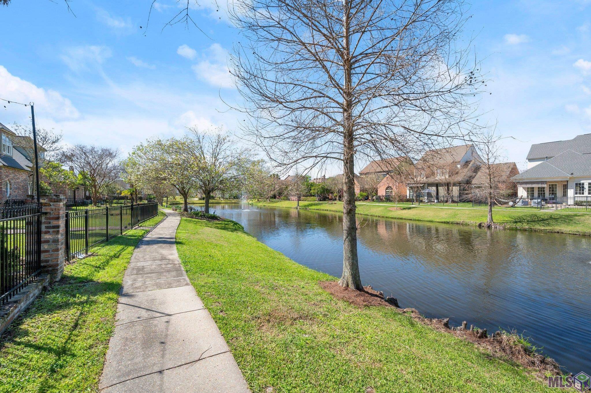 2944 Lac D Or Avenue Baton Rouge, LA 70810 - Photo 35 of 43
