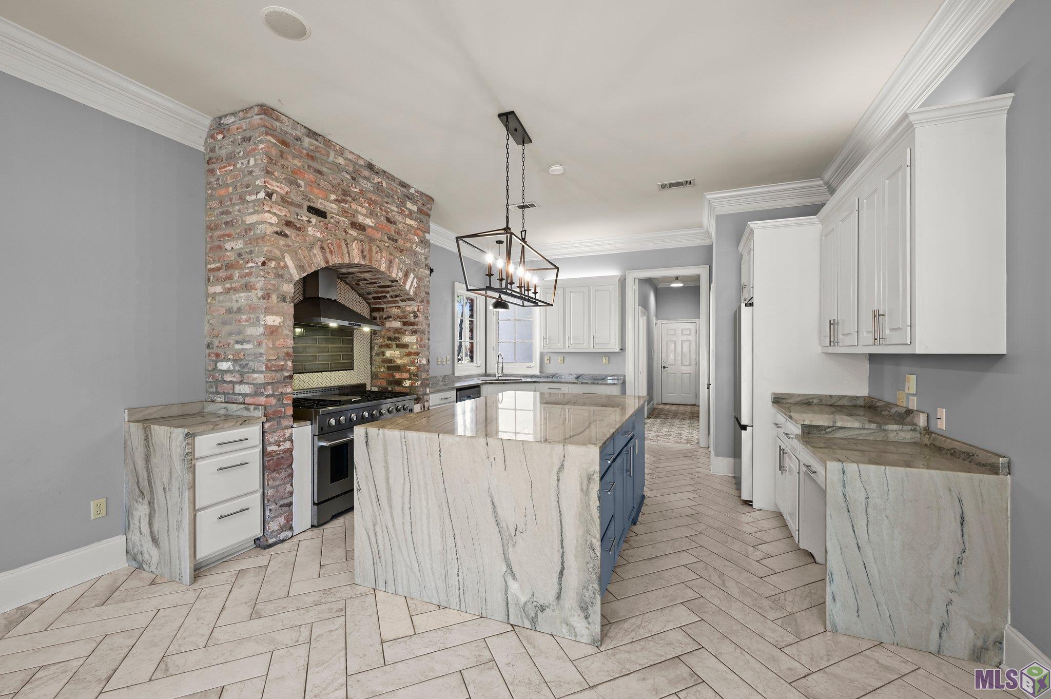 2944 Lac D Or Avenue Baton Rouge, LA 70810 - Photo 10 of 43