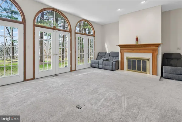 $679,000 | 3 Mansion Hill Drive, Ewing, NJ 08628