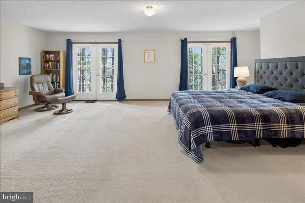 $679,000 | 3 Mansion Hill Drive, Ewing, NJ 08628