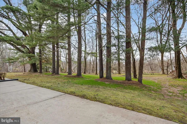 $679,000 | 3 Mansion Hill Drive, Ewing, NJ 08628