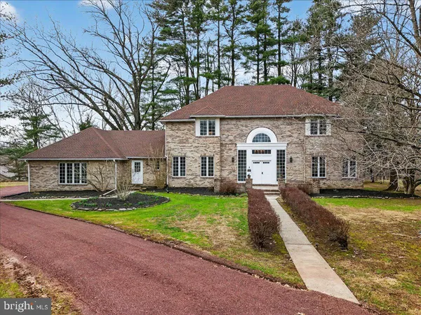 $679,000 | 3 Mansion Hill Drive, Ewing, NJ 08628