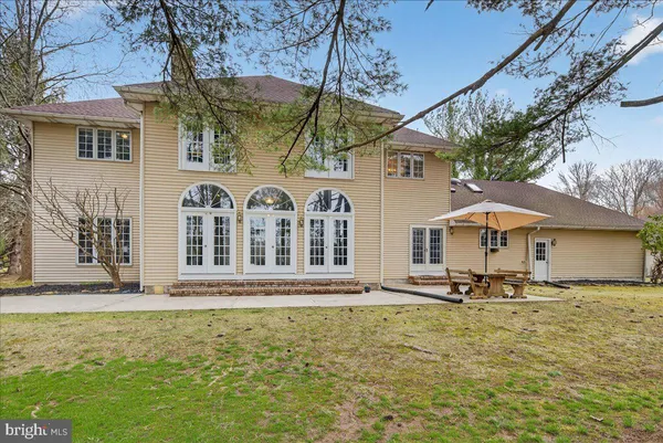 $679,000 | 3 Mansion Hill Drive, Ewing, NJ 08628