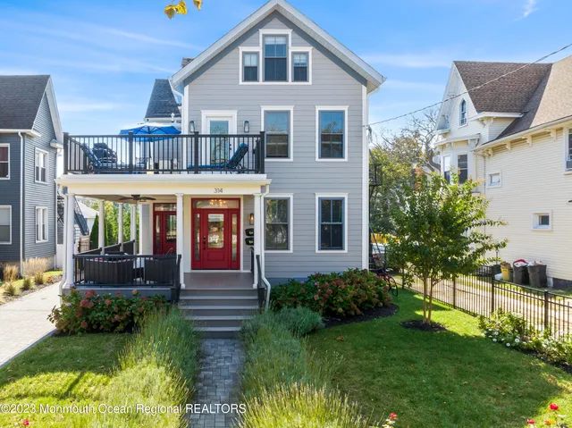 $400,020,000 | 314 7th Avenue, Unit 2, Asbury Park, NJ 07712