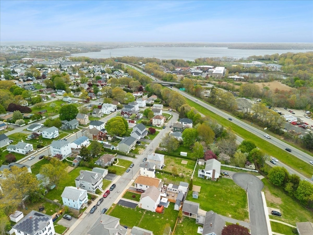 525 Anthony Street Fall River, MA 02721 - Photo 33 of 38