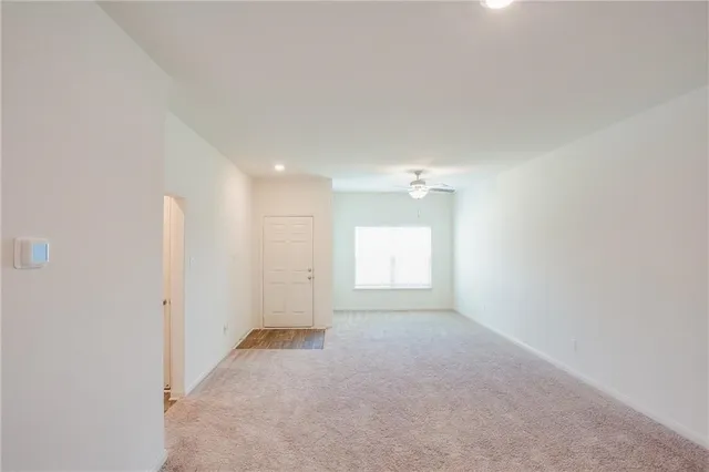 $1,850 | 1004 Riverdale Cove, Jarrell, TX 76537