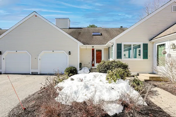 $525,000 | 94 Pine Hill Boulevard, Unit 94, Mashpee, MA 02649