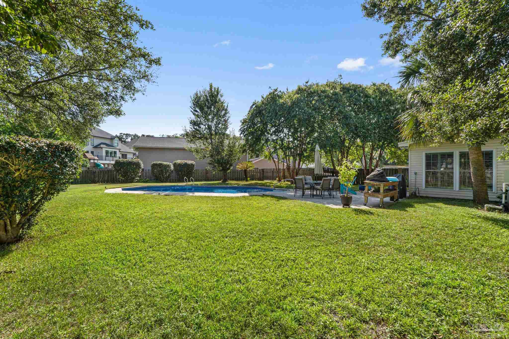 822 Bay Cliffs Road Gulf Breeze, FL 32561 - Photo 46 of 62 Gallery Image 46
