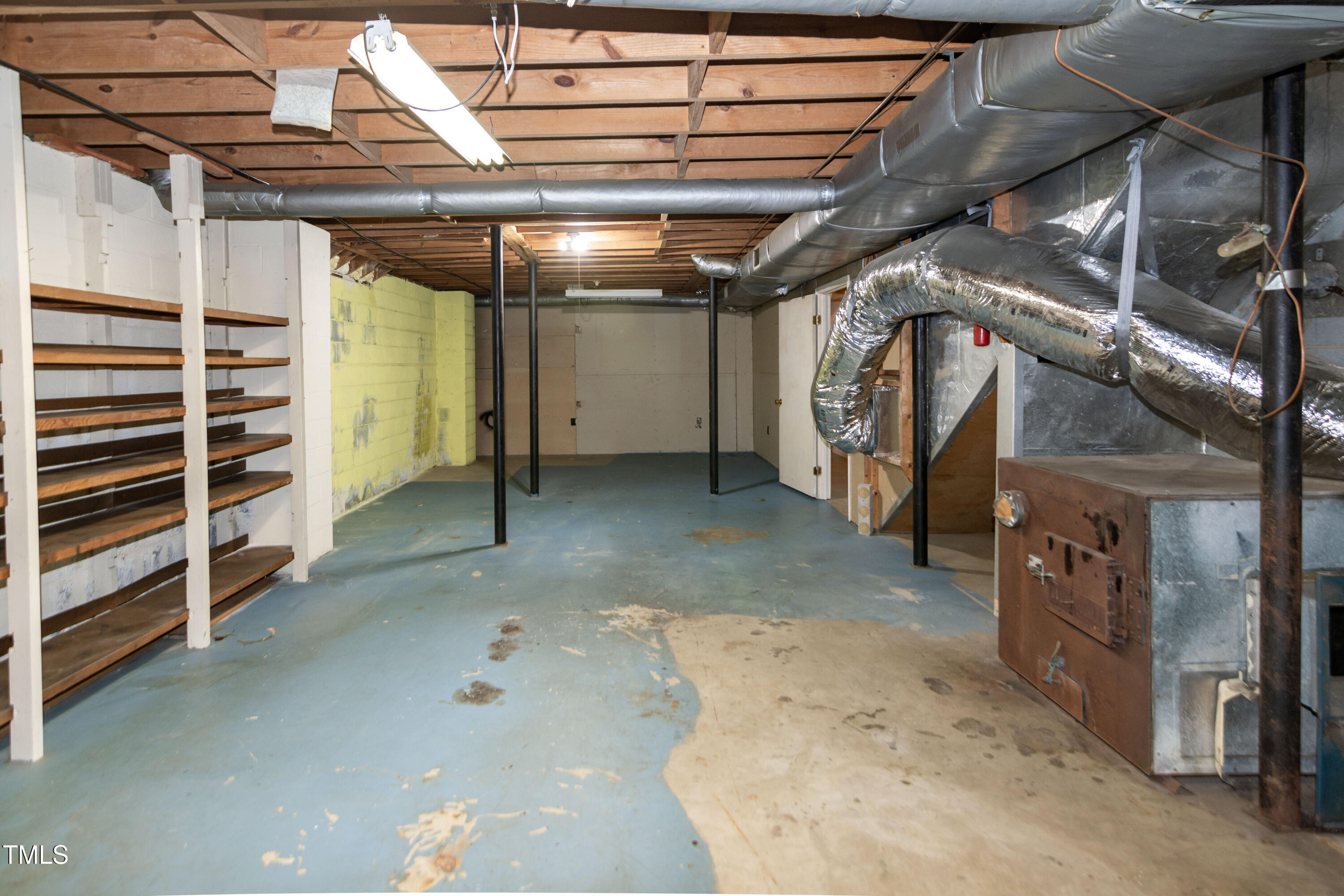5213 Tomahawk Trail Raleigh, NC 27610 - Photo 50 of 80 a view of empty room with wooden ceiling