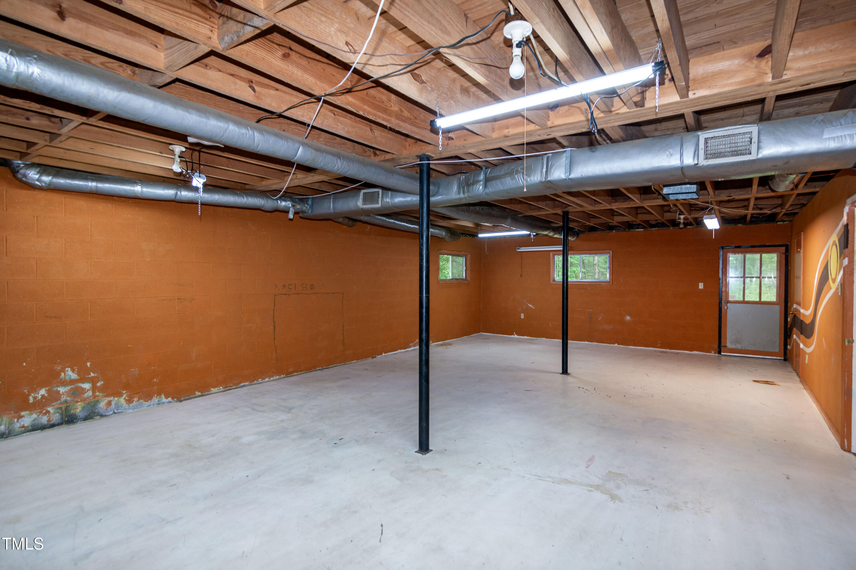 5213 Tomahawk Trail Raleigh, NC 27610 - Photo 58 of 80 a view of an empty room