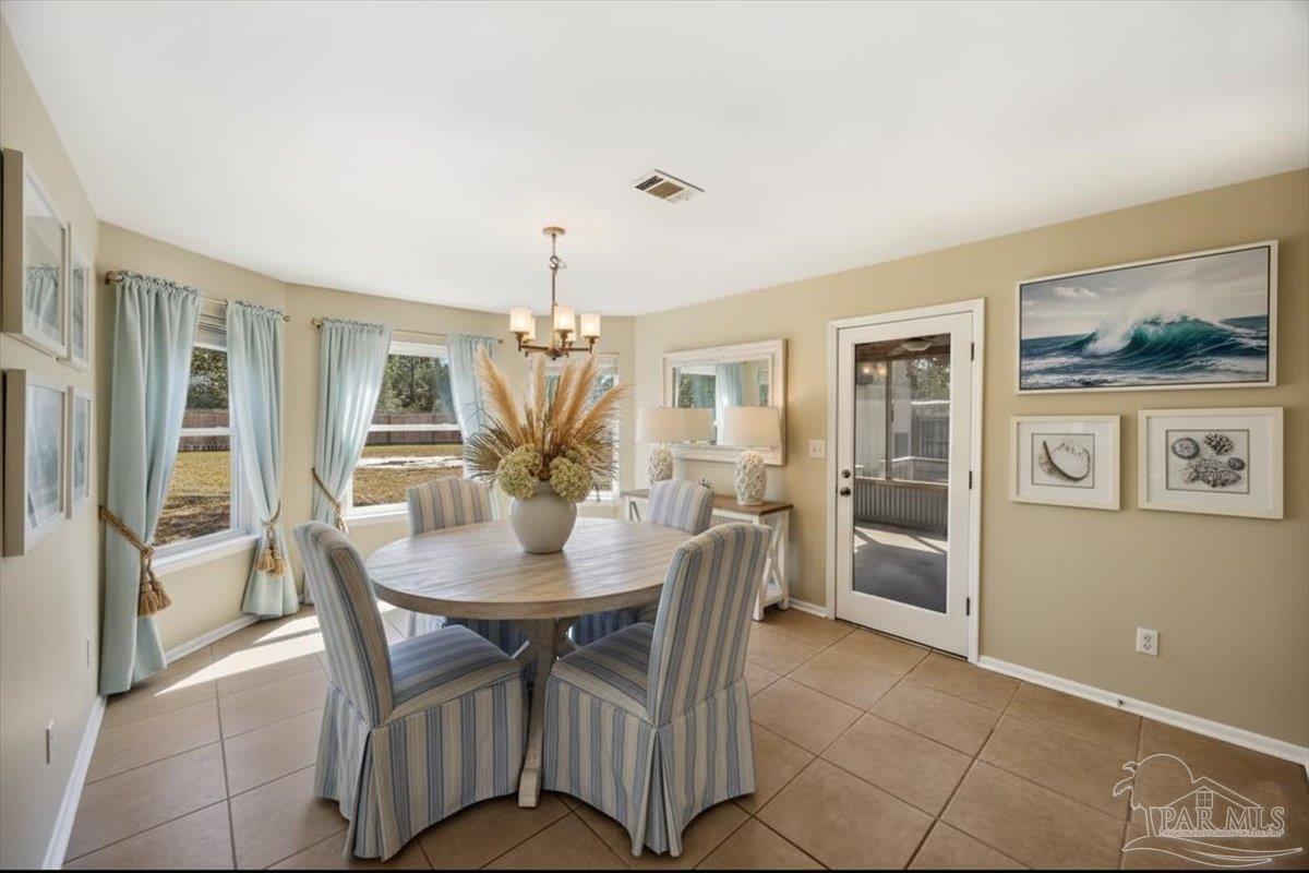 2990 Ranchette Square Gulf Breeze, FL 32563 - Photo 11 of 29 Gallery Image 11
