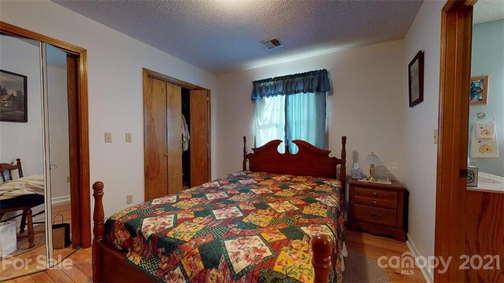 675 Greasy Creek Road Marion, NC 28752 - Photo 17 of 43 Gallery Image 17