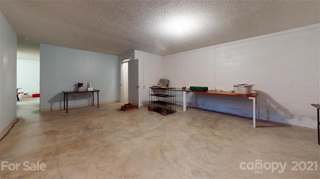 675 Greasy Creek Road Marion, NC 28752 - Photo 29 of 43 Gallery Image 29