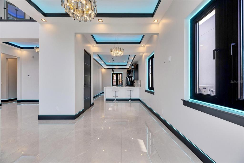 6538 Simone Shores Circle Apollo Beach, FL 33572 - Photo 13 of 88