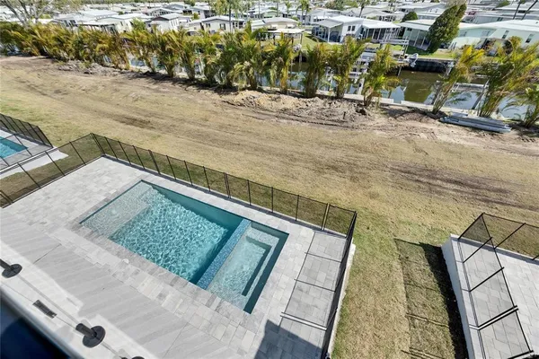 $1,229,000 | 6538 Simone Shores Circle, Apollo Beach, FL 33572